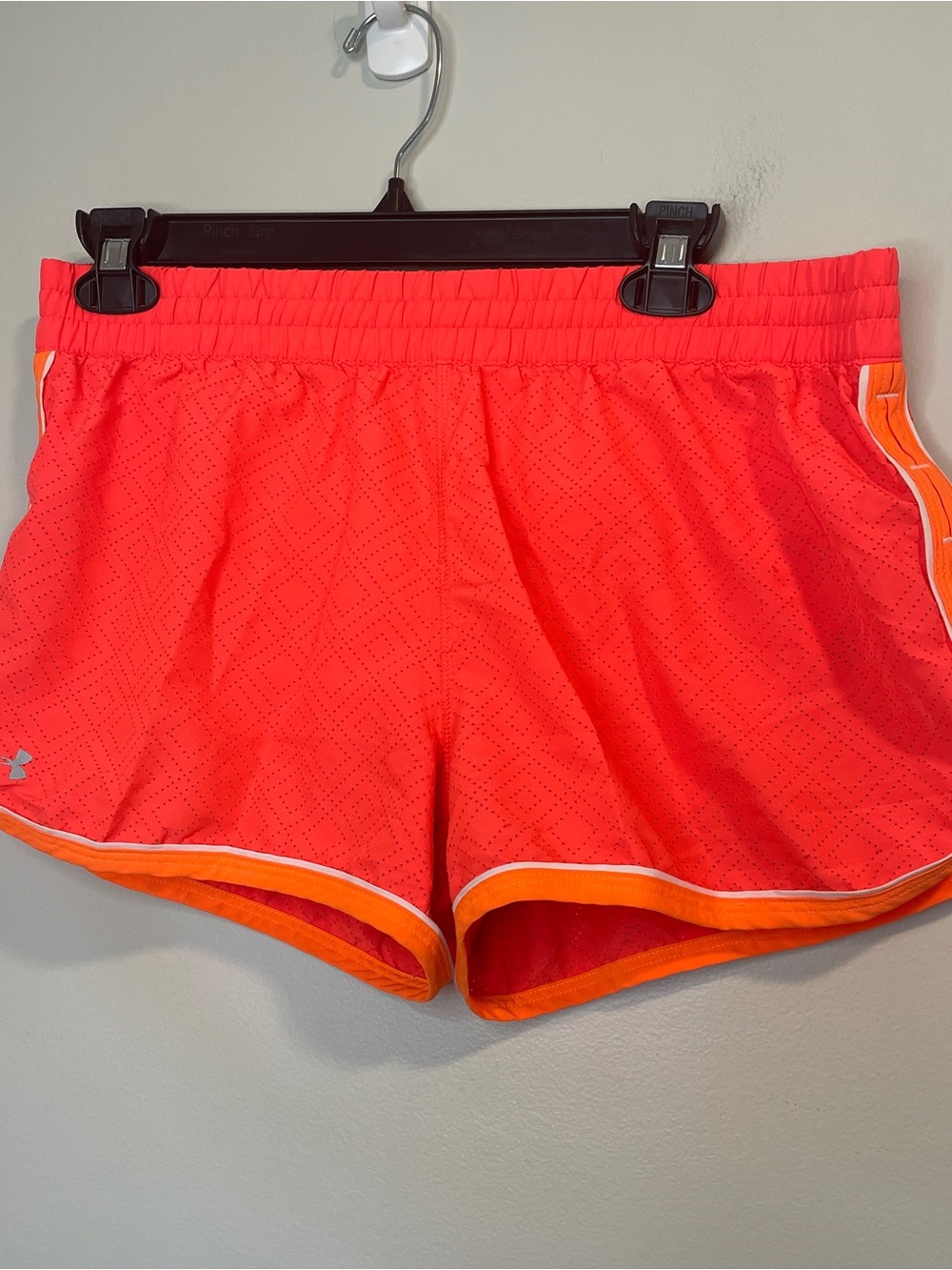 Under Armour Women's Neon Coral Heat Gear Athletic Shorts Orange Trim Accent